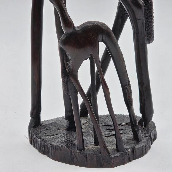 Vintage Ebony Wood Giraffe Sculpture with Baby Calf - Hand Crafted African Art - Picture 4 of 6